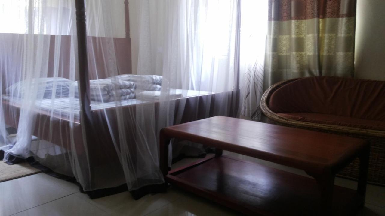 Nasera Suites Hotel Moyo Buitenkant foto